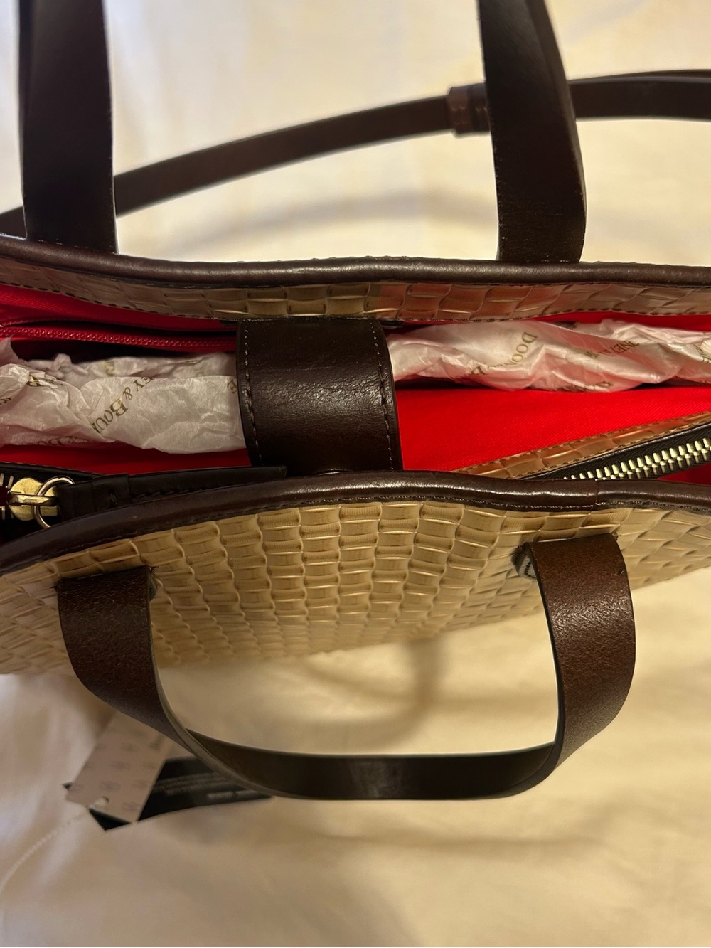 NWT Dooney & Bourke LILLIANA Tote Bag w/Wristlet Keychain Natural Woven Leather - Picture 6 of 16